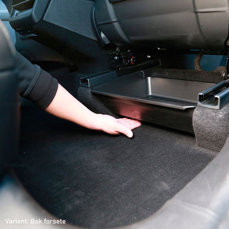 Oppbevaring under sete - Tesla Model Y (2025+)