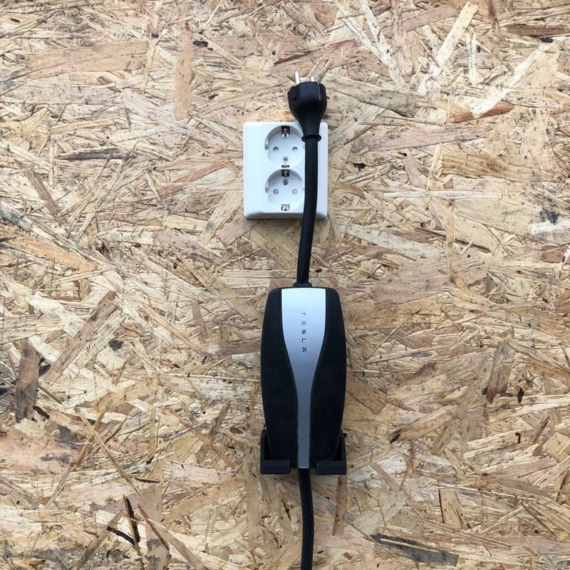 Ladekabelholder UMC Tesla Model S 3 X Y