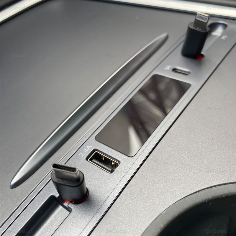 USB Hub Bar - Tesla Model 3 & Y - Uttrekkbare ladekabler